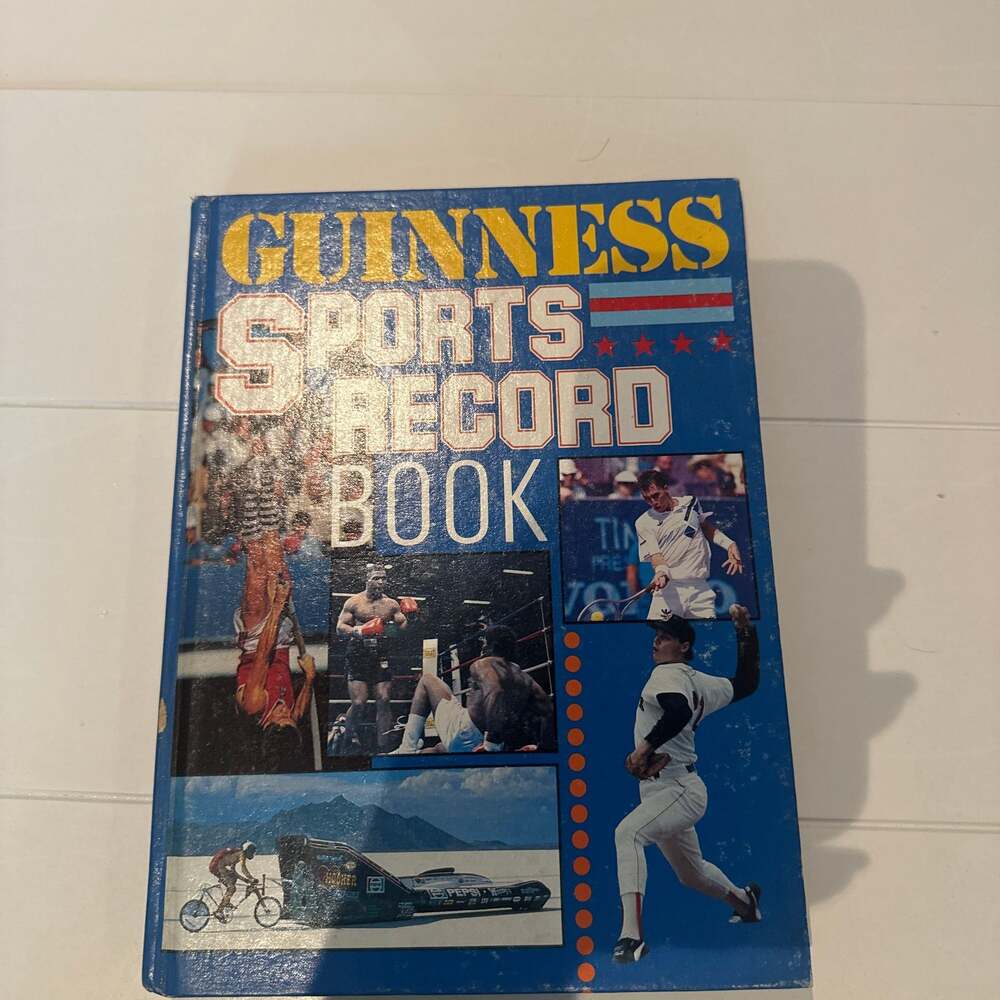 Vintage 1987 GUINNESS Sports Record Hardcover Book by Sterling VERY RARE